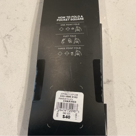 JF Ferrar Bow Tie & Pocket Square ⭐️w/extra bonus 🗡️Sword Tie Pin New condition - Picture 3 of 5